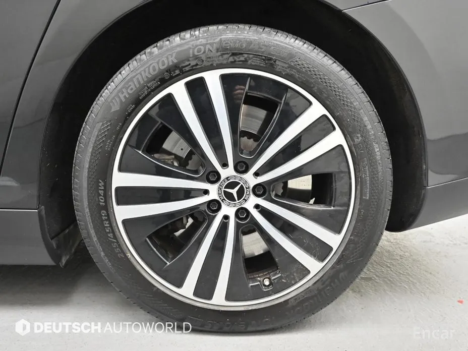 Фото 5 - Mercedes-Benz EQE