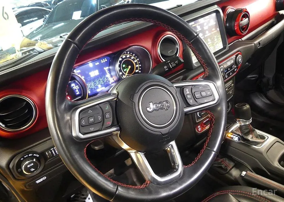 Фото 12 - Jeep Gladiator