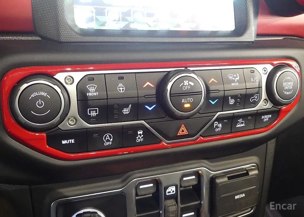 Фото 15 - Jeep Gladiator