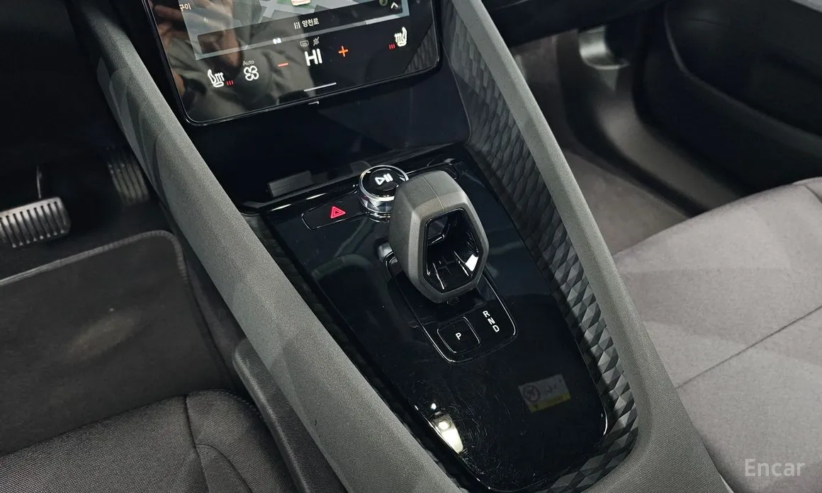 Фото 9 - Polestar 2