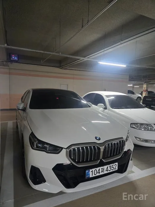 Фото 1 - BMW 5 Series