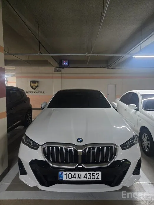 Фото 2 - BMW 5 Series