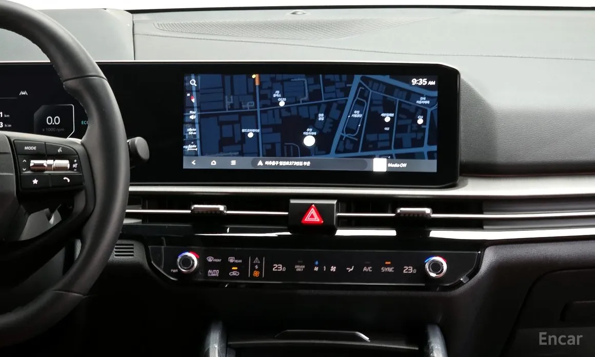 Фото 14 - Kia Sportage