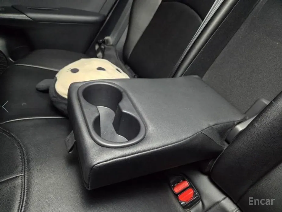 Фото 13 - Toyota Prius