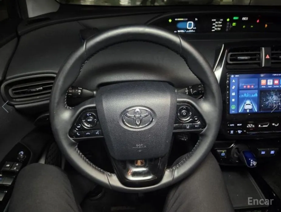 Фото 15 - Toyota Prius