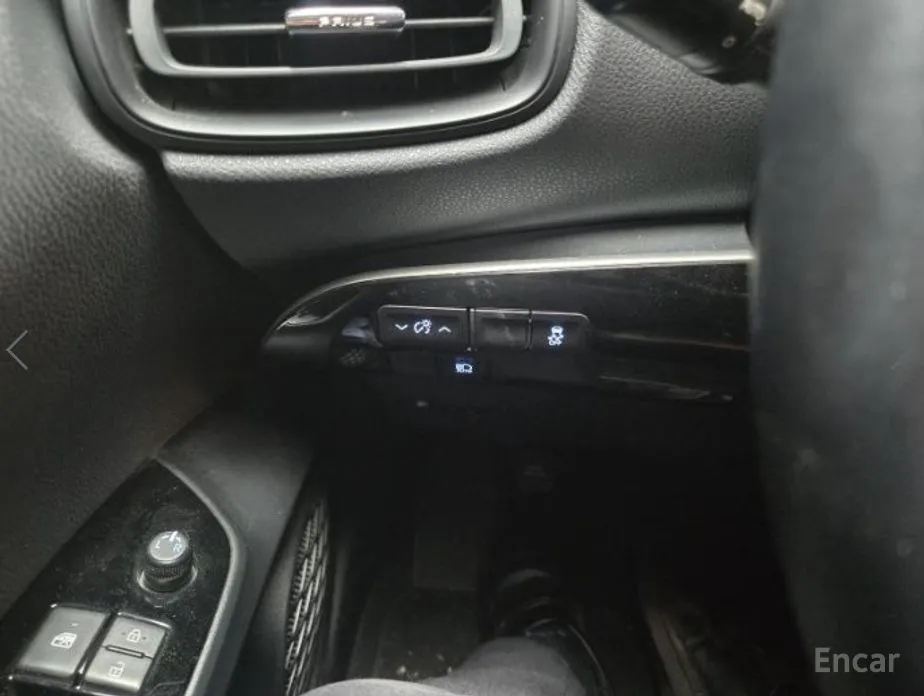 Фото 17 - Toyota Prius