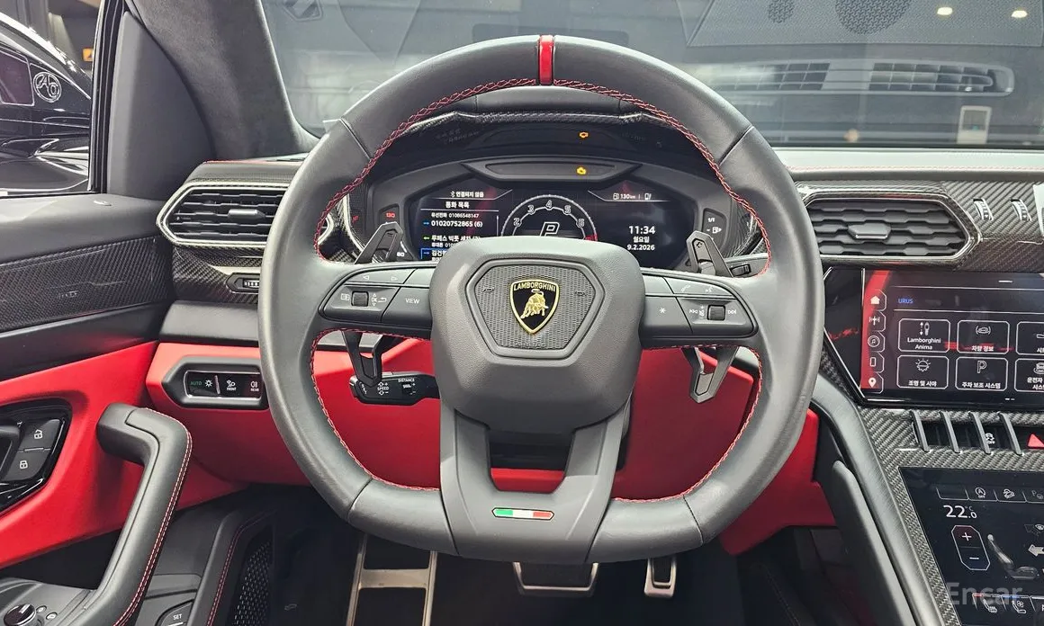 Фото 13 - Lamborghini Urus