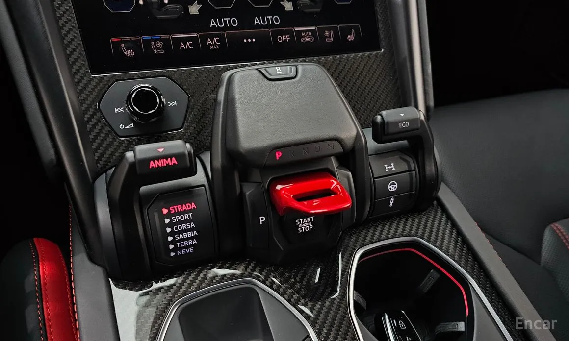 Фото 9 - Lamborghini Urus