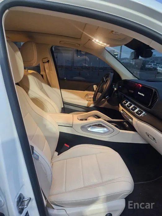 Фото 1 - Mercedes-Benz GLE-Class