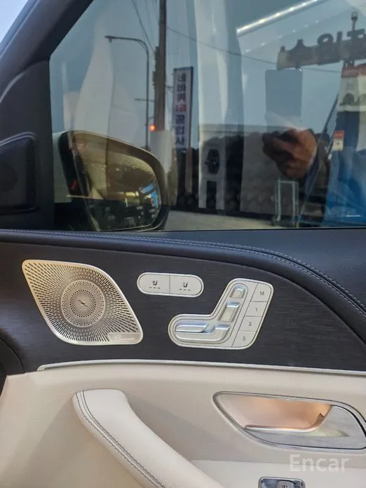 Фото 4 - Mercedes-Benz GLE-Class