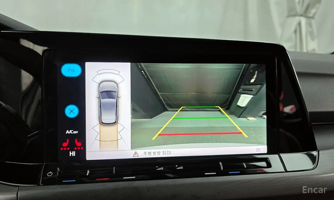 Фото 15 - Volkswagen Golf