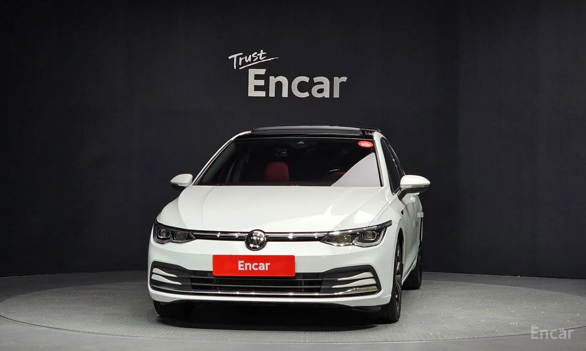 Фото 3 - Volkswagen Golf