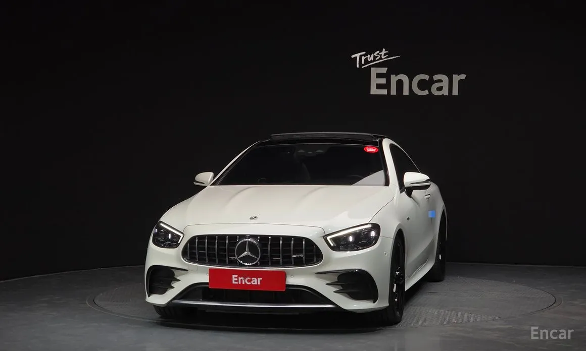 Фото 3 - Mercedes-Benz E-Class