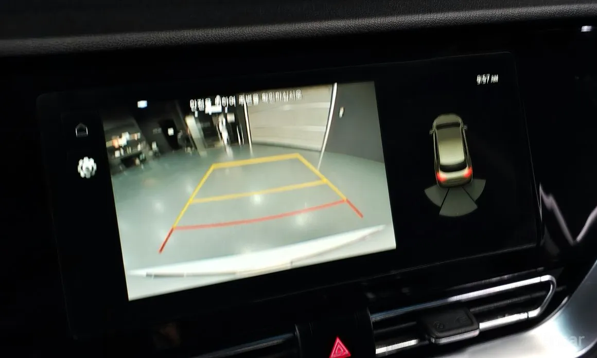 Фото 16 - Kia Niro