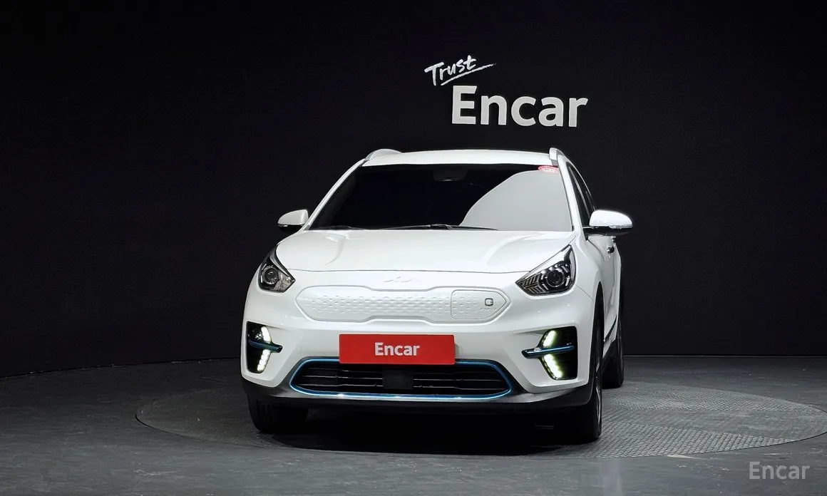 Фото 3 - Kia Niro