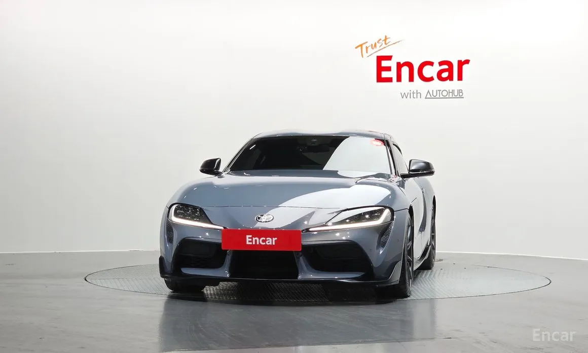 Фото 3 - Toyota Supra