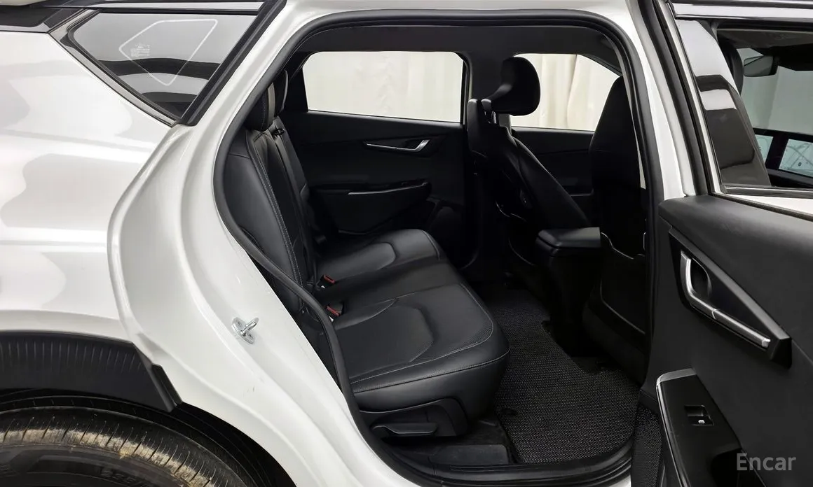 Фото 12 - Kia EV6