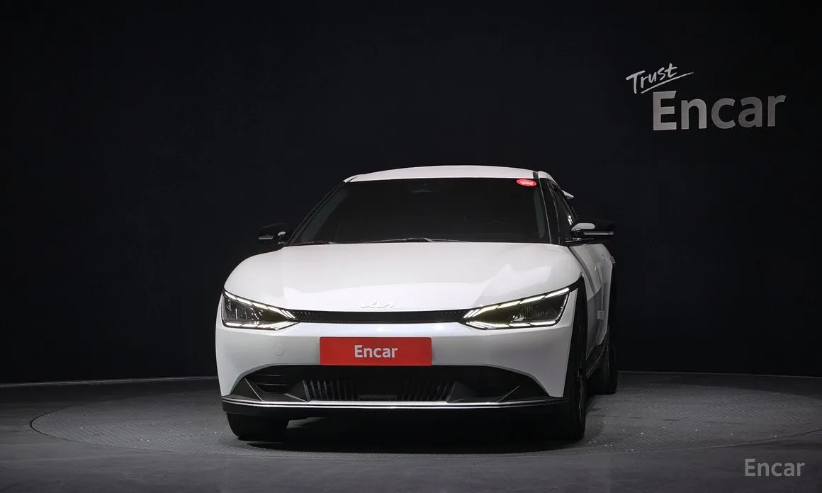 Фото 3 - Kia EV6