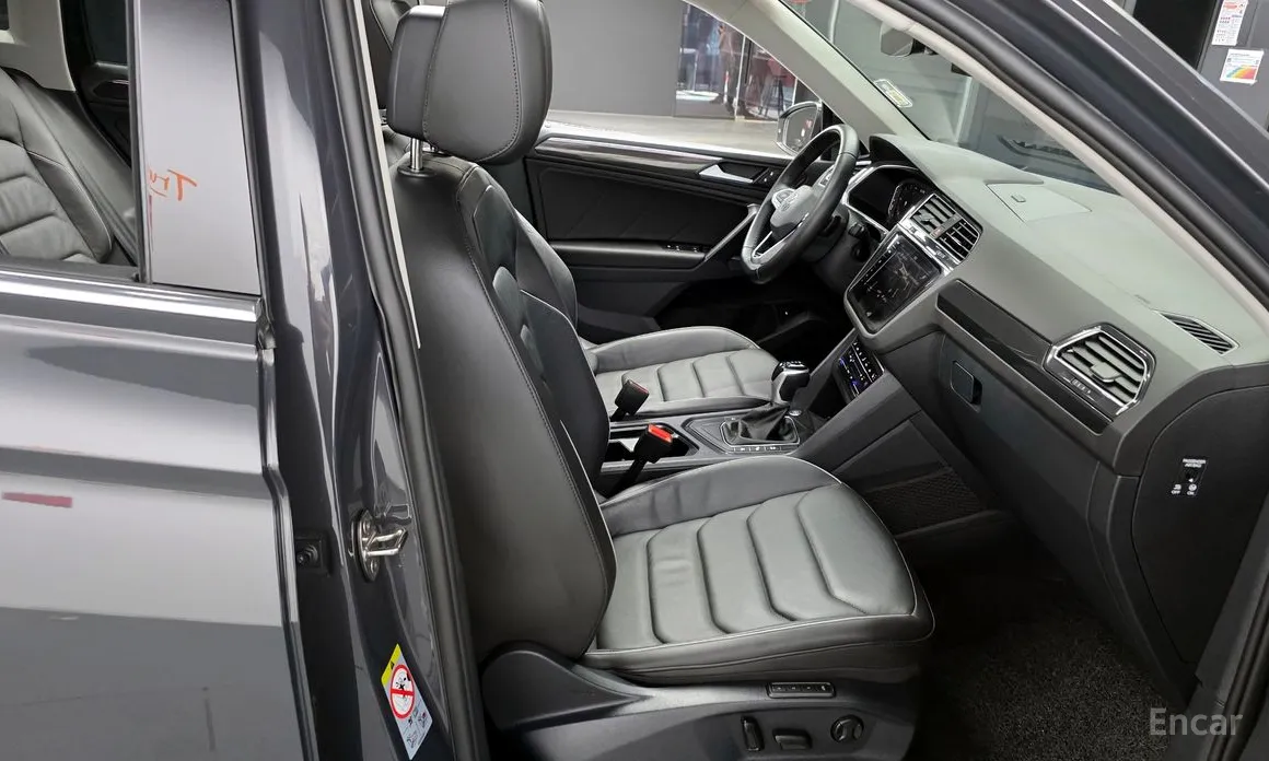 Фото 12 - Volkswagen Tiguan