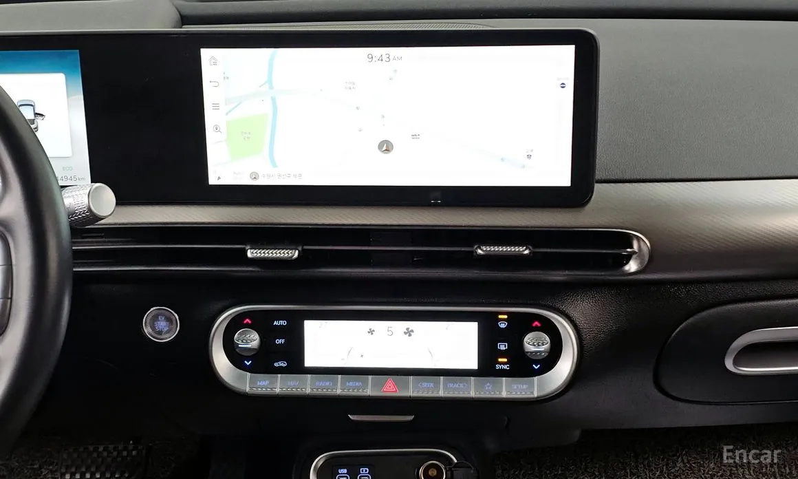 Фото 14 - Genesis GV60