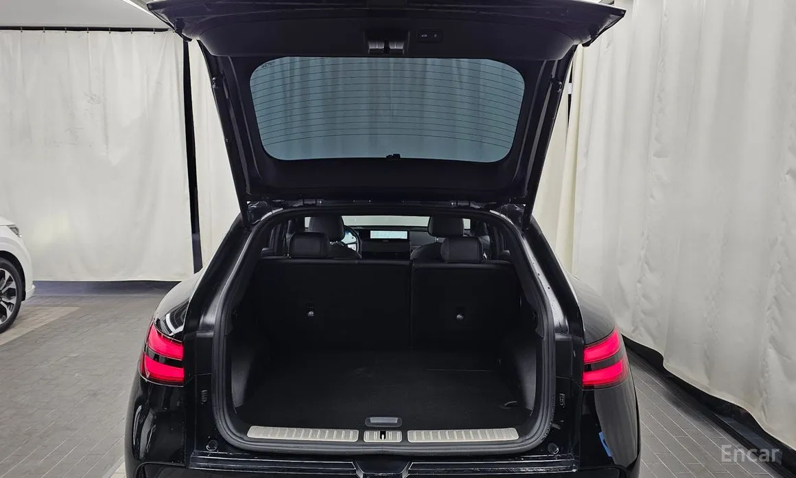 Фото 20 - Genesis GV60