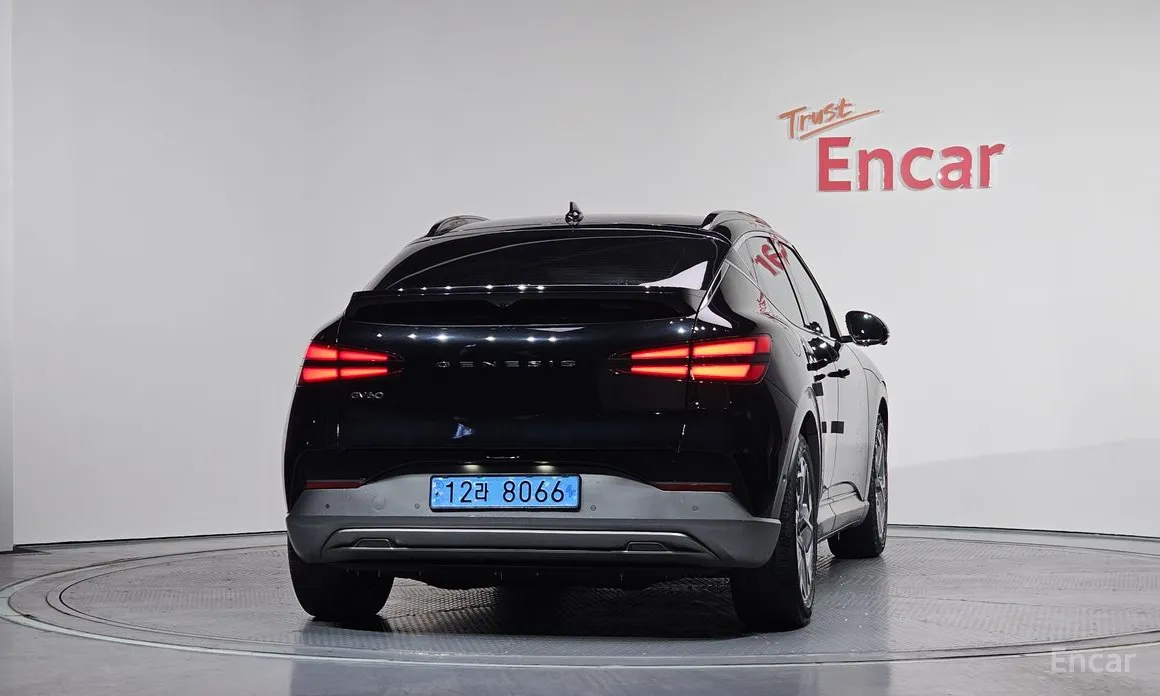 Фото 4 - Genesis GV60