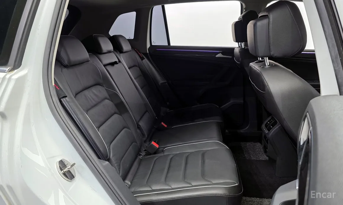 Фото 12 - Volkswagen Tiguan