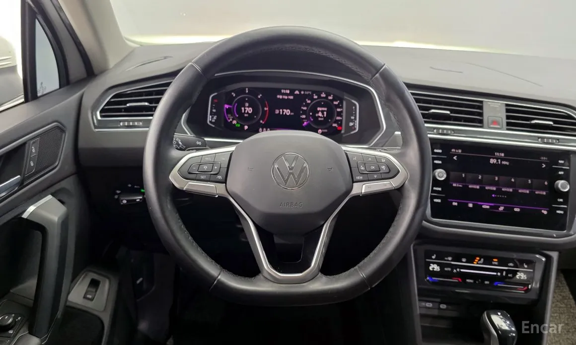 Фото 13 - Volkswagen Tiguan