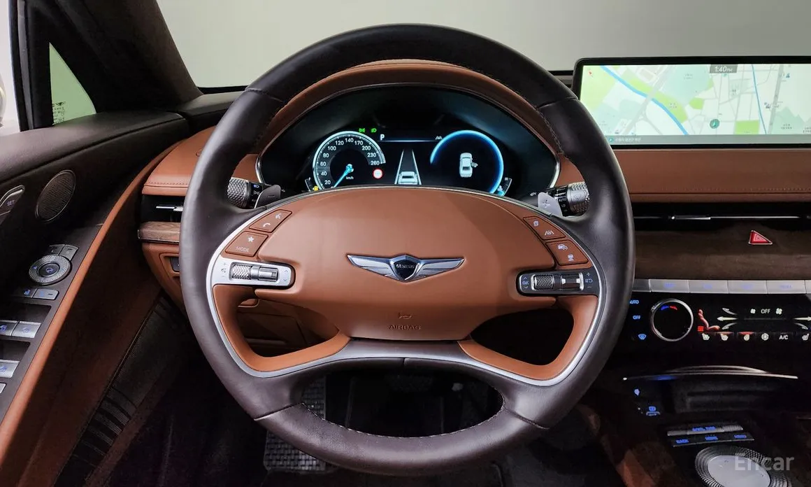 Фото 13 - Genesis G80