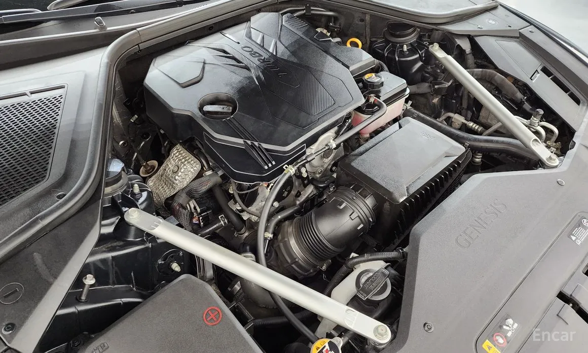 Фото 6 - Genesis G80