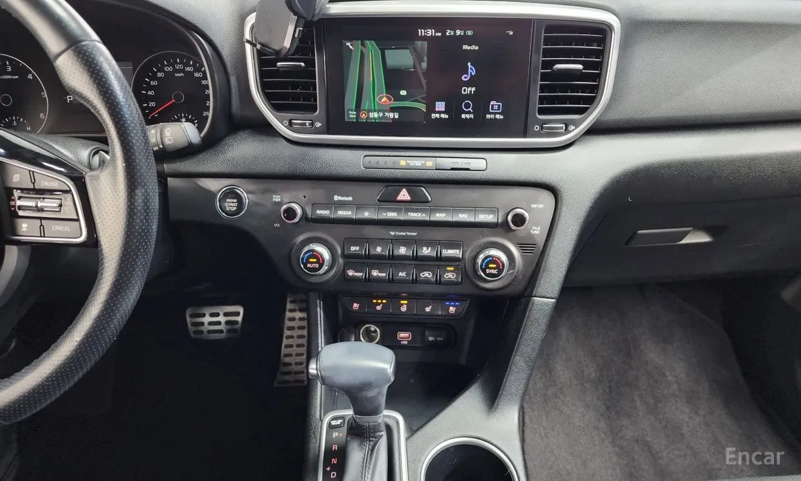 Фото 15 - Kia Sportage