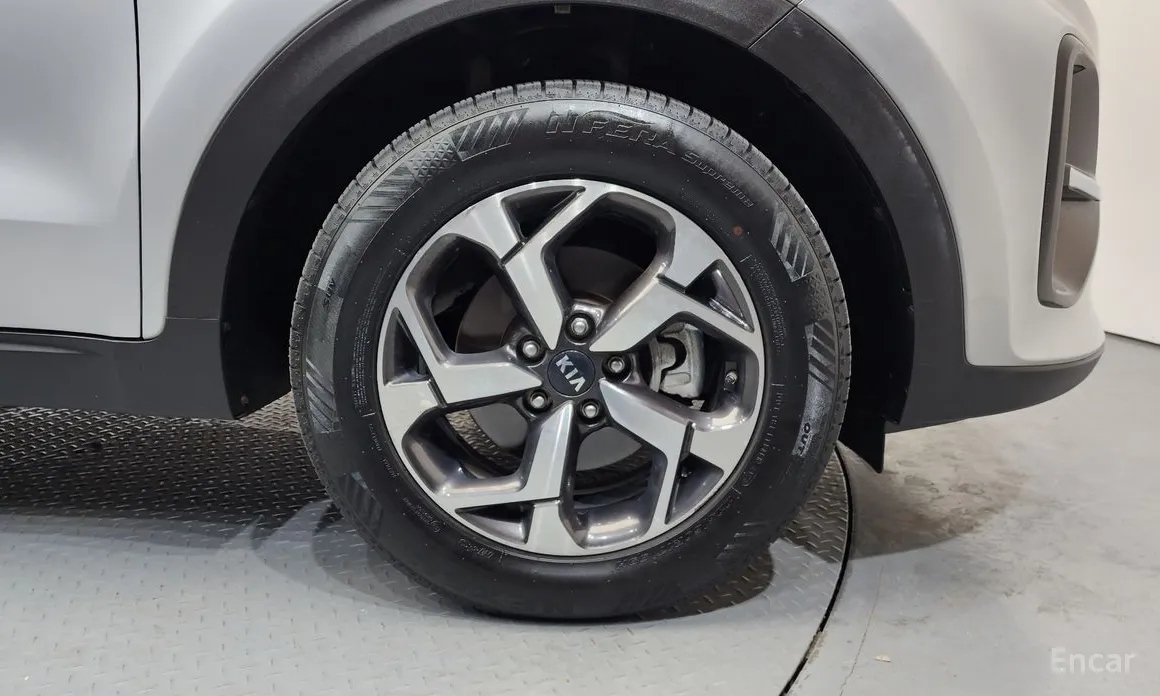 Фото 5 - Kia Sportage