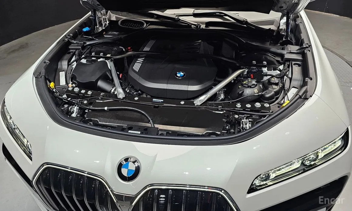 Фото 6 - BMW 7 Series