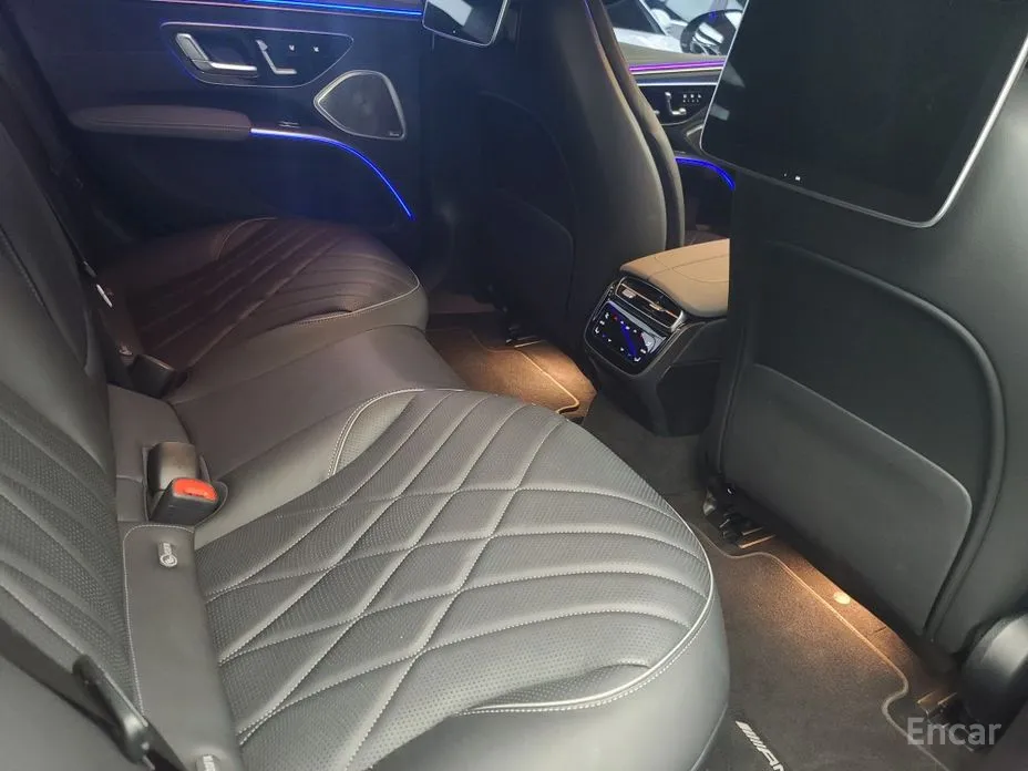 Фото 11 - Mercedes-Benz EQS