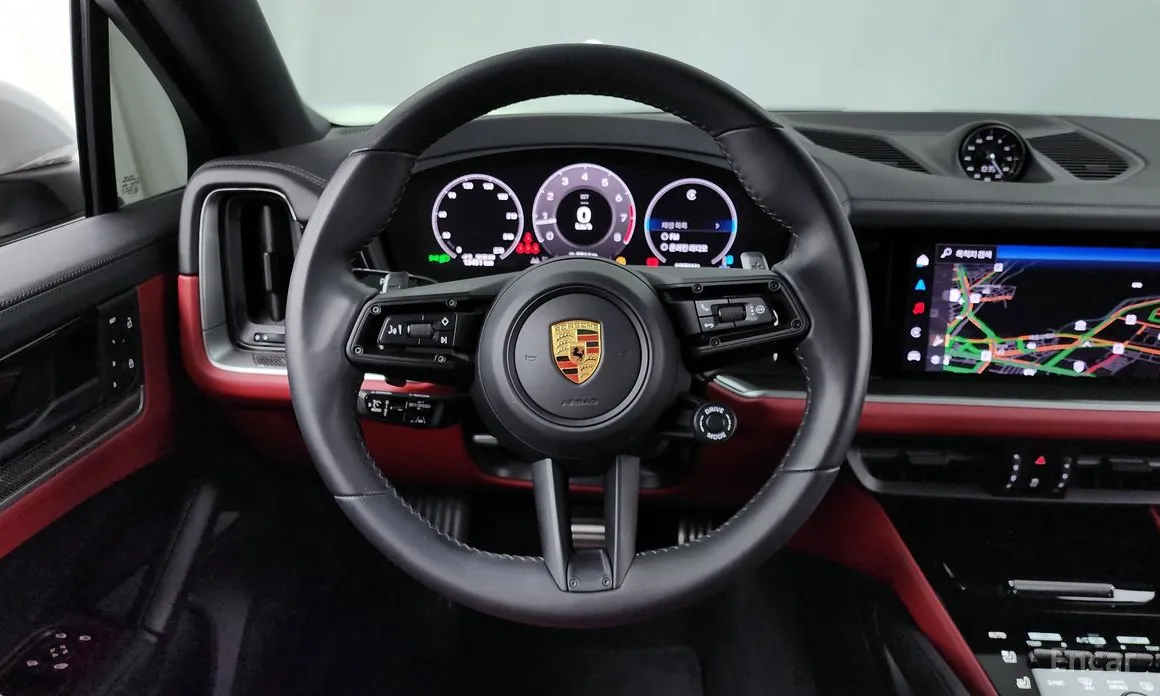 Фото 13 - Porsche Cayenne