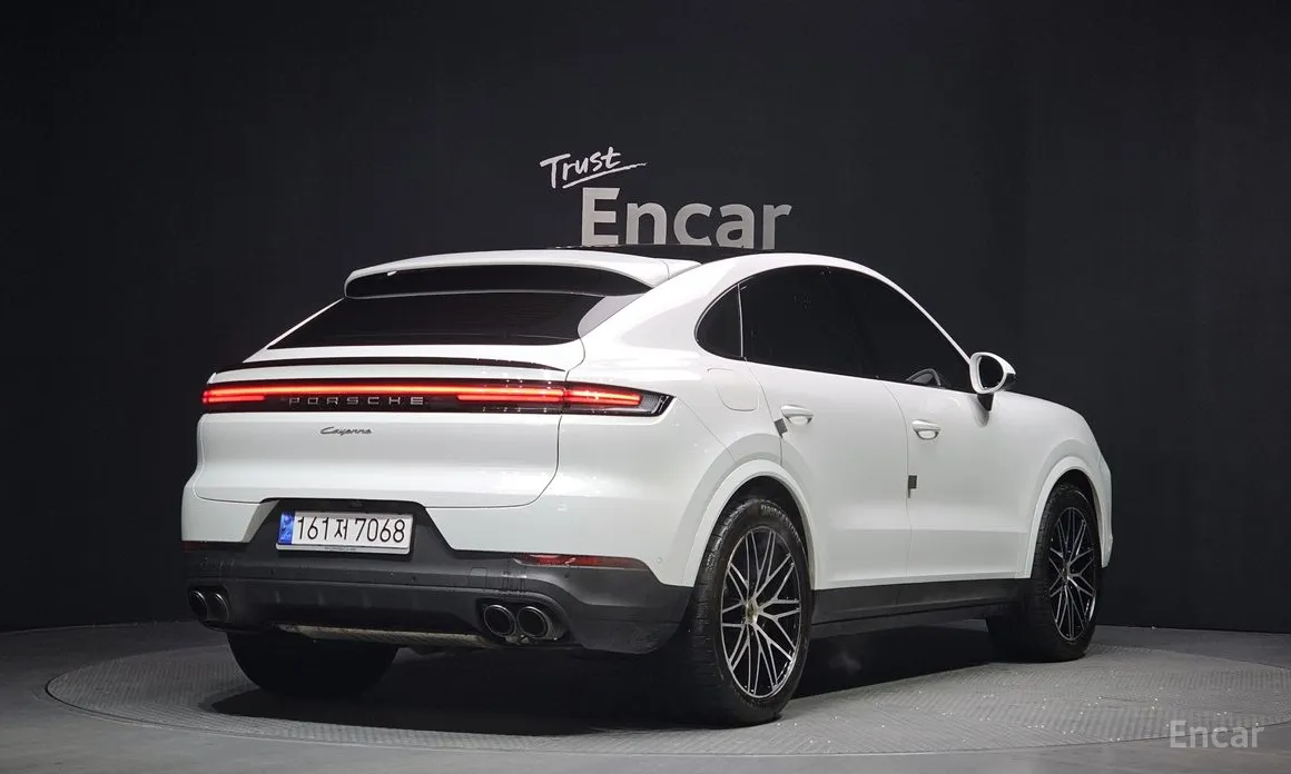 Фото 2 - Porsche Cayenne