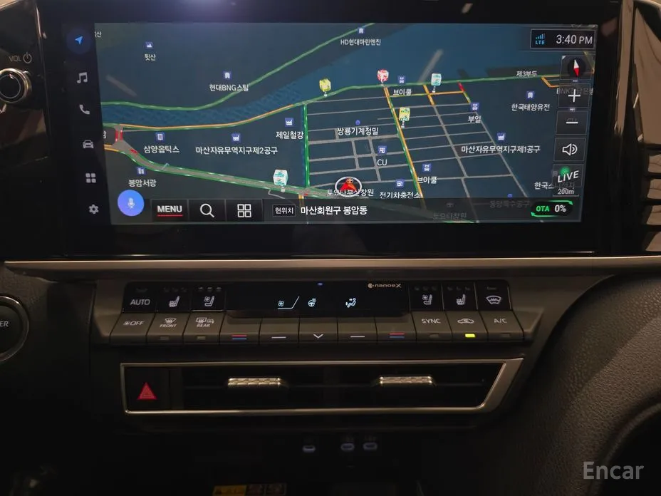 Фото 13 - Toyota Camry