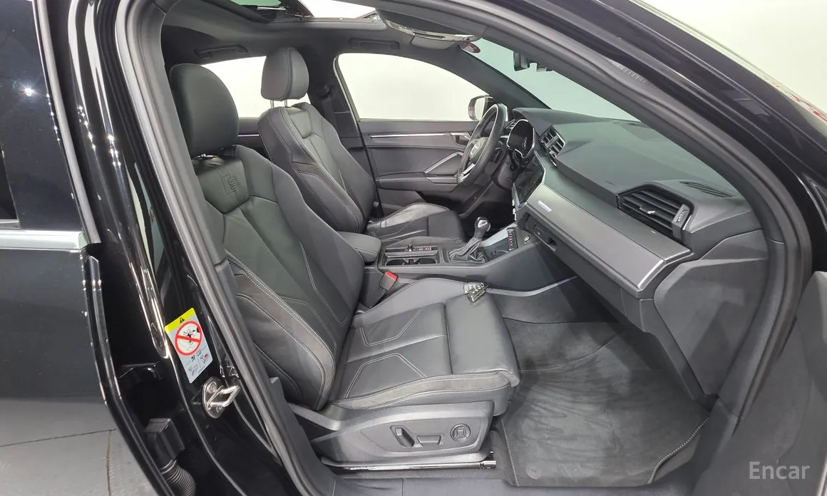 Фото 10 - Audi Q3