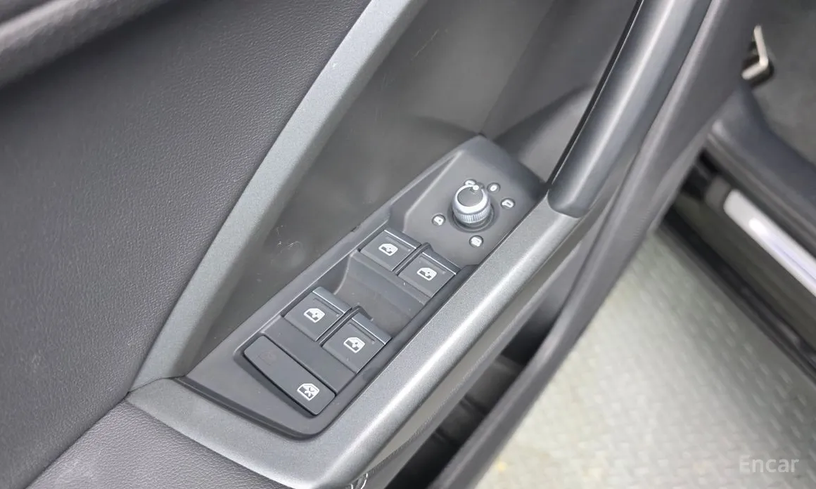 Фото 13 - Audi Q3