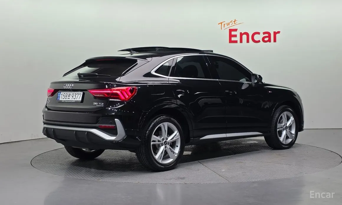 Фото 2 - Audi Q3