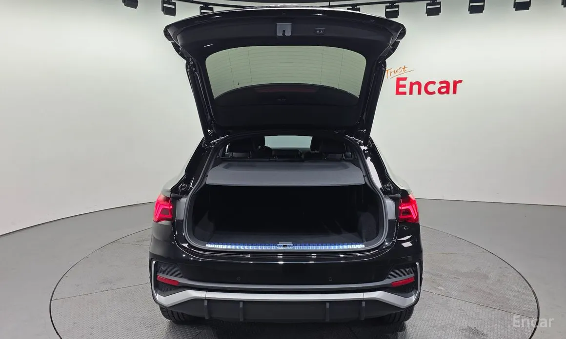 Фото 20 - Audi Q3