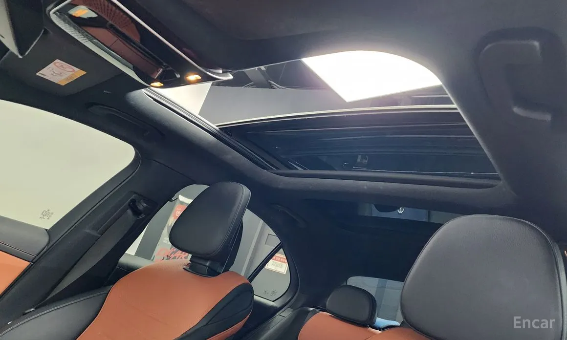 Фото 19 - Mercedes-Benz C-Class