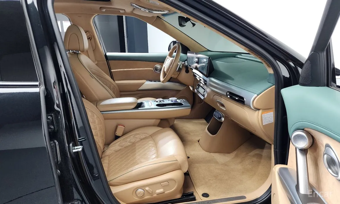 Фото 11 - Genesis GV60