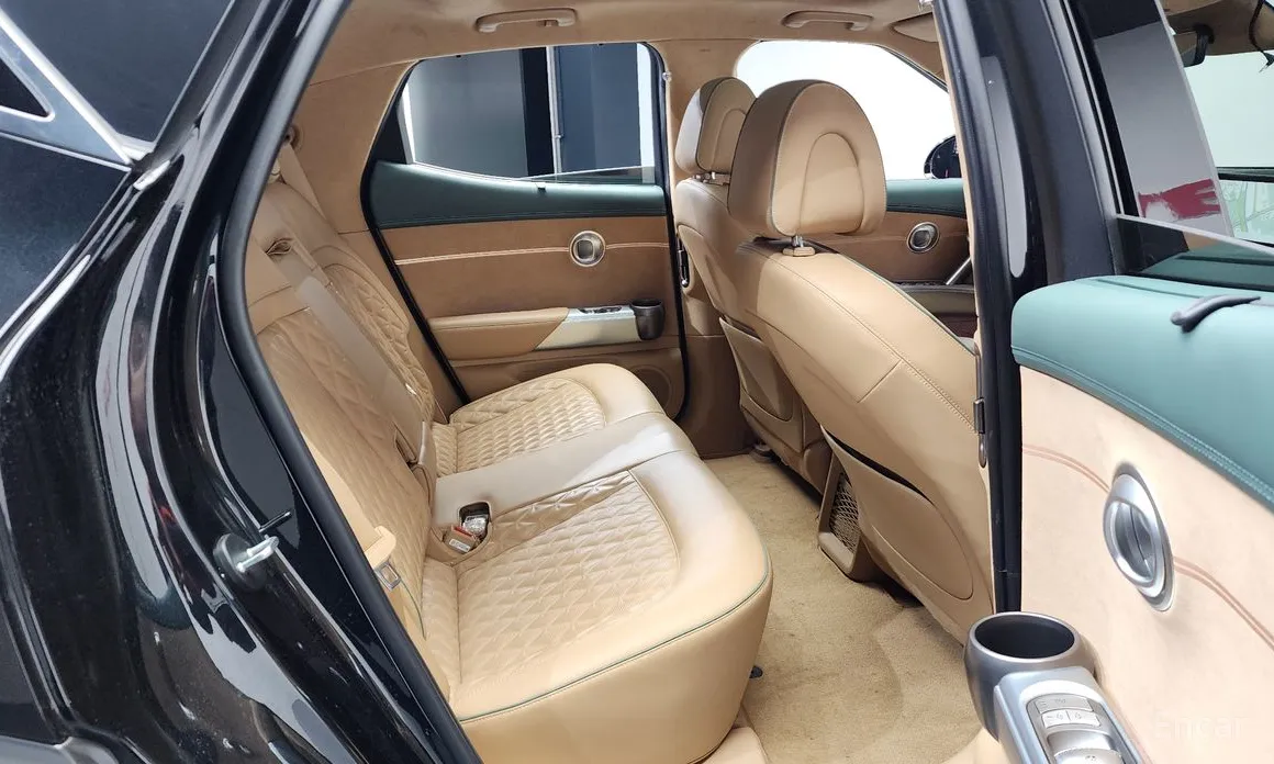 Фото 12 - Genesis GV60