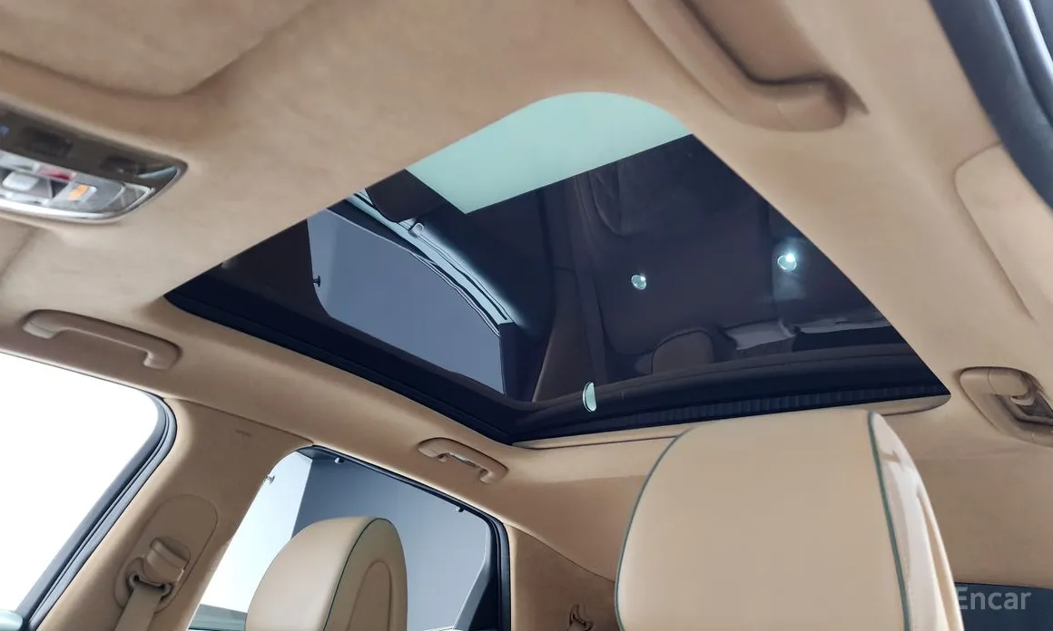 Фото 19 - Genesis GV60