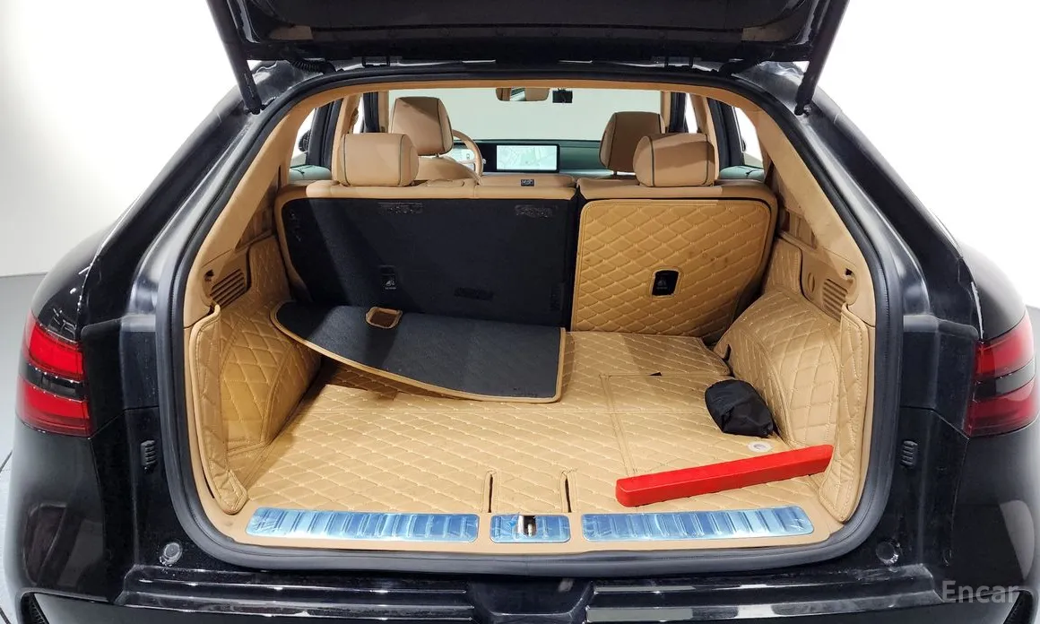 Фото 20 - Genesis GV60