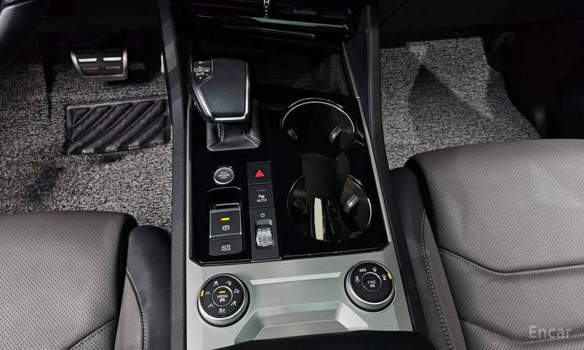 Фото 9 - Volkswagen Touareg