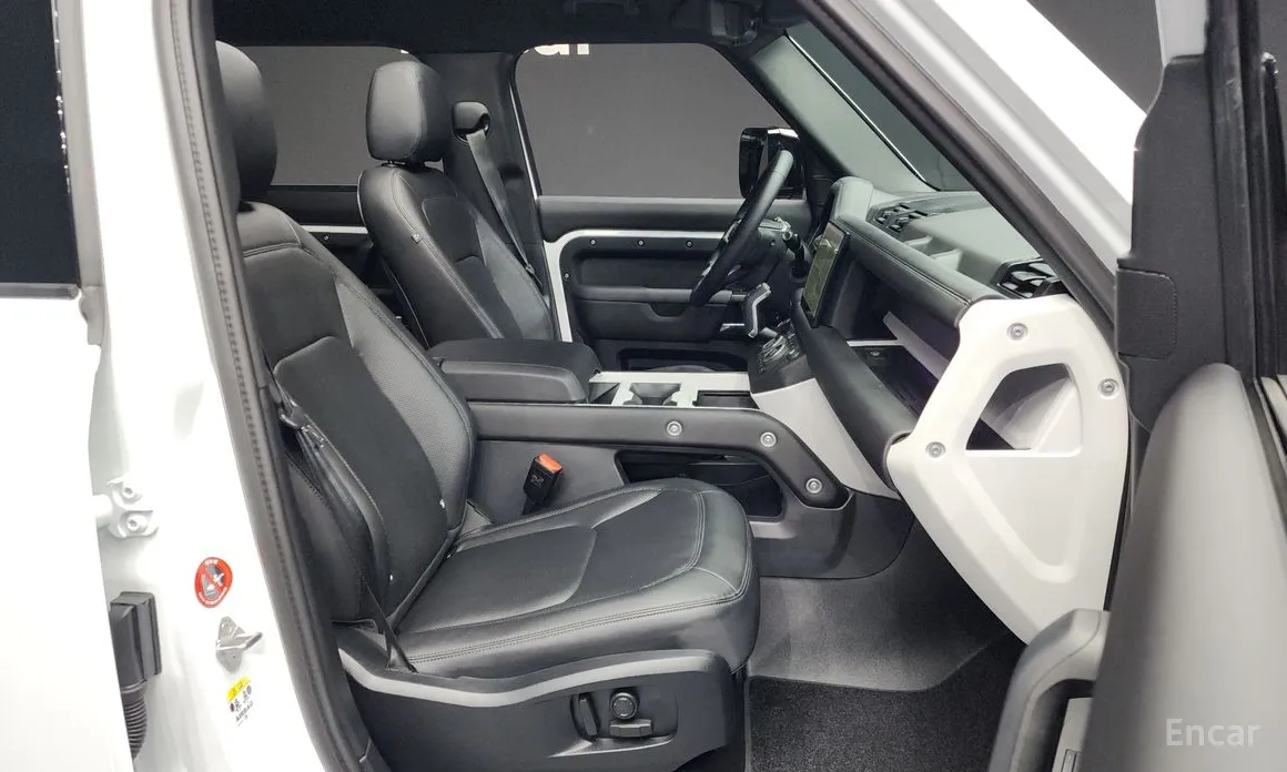 Фото 12 - Land Rover Defender