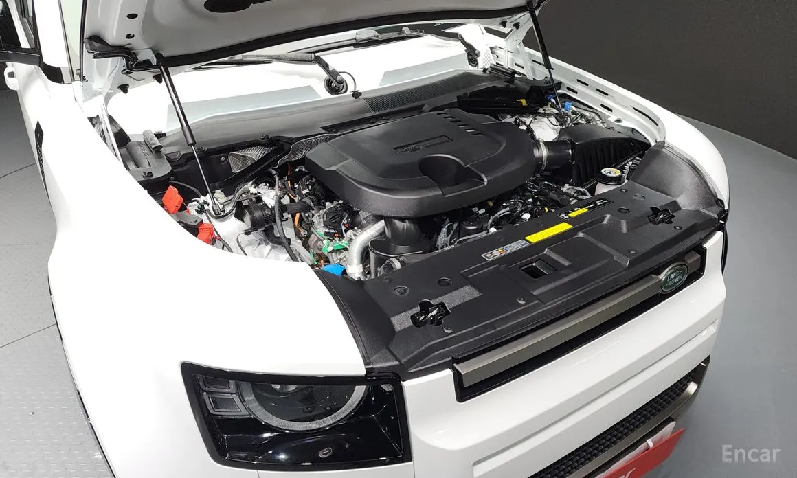 Фото 6 - Land Rover Defender