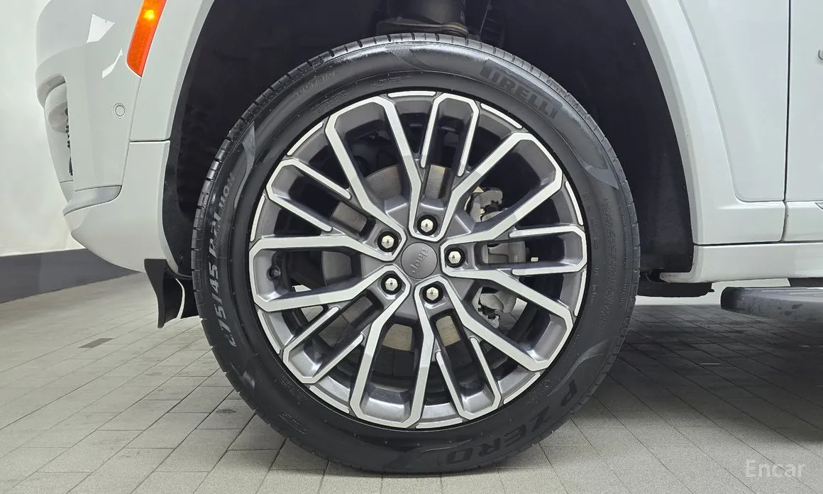 Фото 5 - Jeep Cherokee